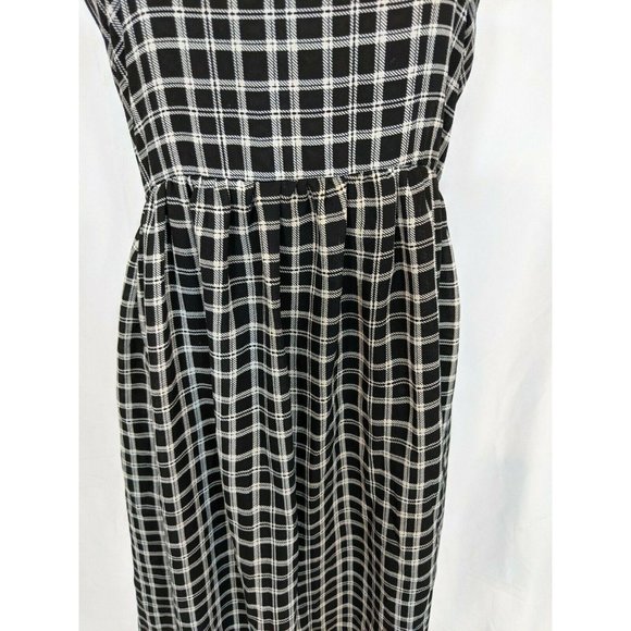 Painted Threads Black and White Sleeveless vPlaid Chiffon Dress Size M - Picture 3 of 6